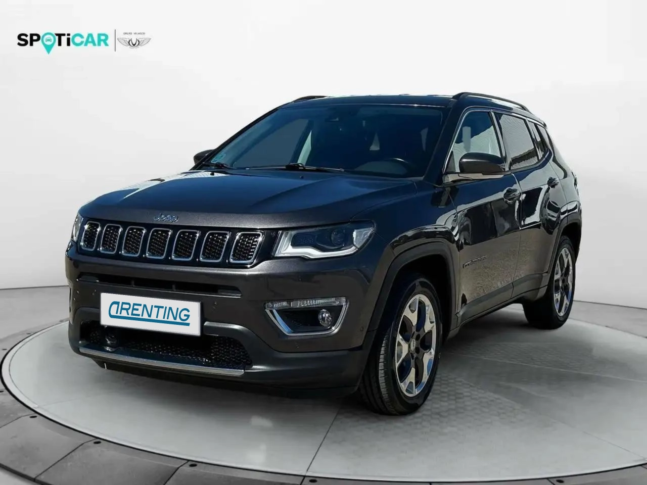 Renting Jeep Compass 1.4 Multiair Limited 4×2 103kW Gris 1