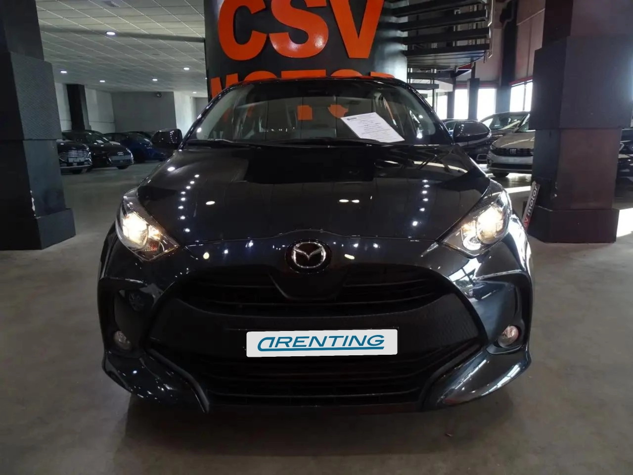 Renting Mazda 2 1.5 85 kW (116 CV) CVT Centre-line Negro 2