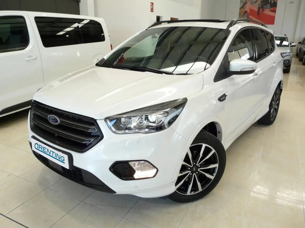 Renting Ford Kuga 1.5 EcoB. Auto S&S ST-Line Limited Edition 4×2 150 Blanco