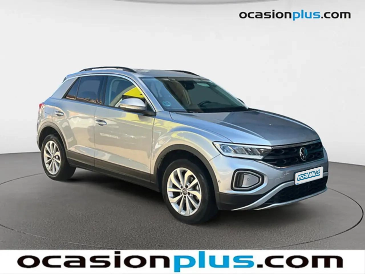 Renting Volkswagen T-Roc 1.5 TSI Life Plateado 3