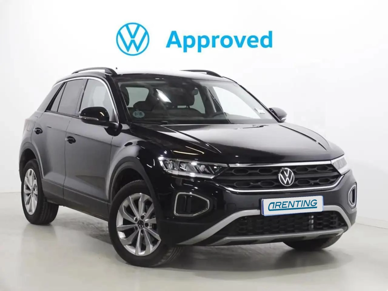 Renting Volkswagen T-Roc 1.5 TSI Life DSG7 Negro 2