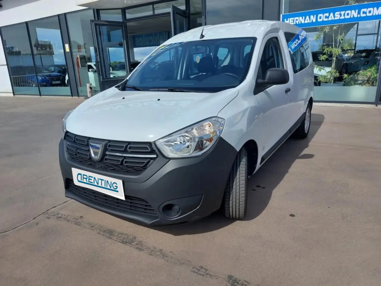 Renting Dacia Dokker 1.5Blue dCi Essential 70kW Blanco 2