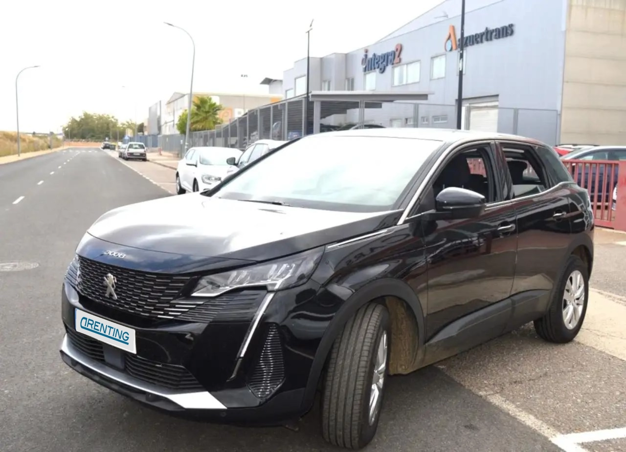 Renting Peugeot 3008 1.5BlueHDi Active Pack S&S 130 Negro