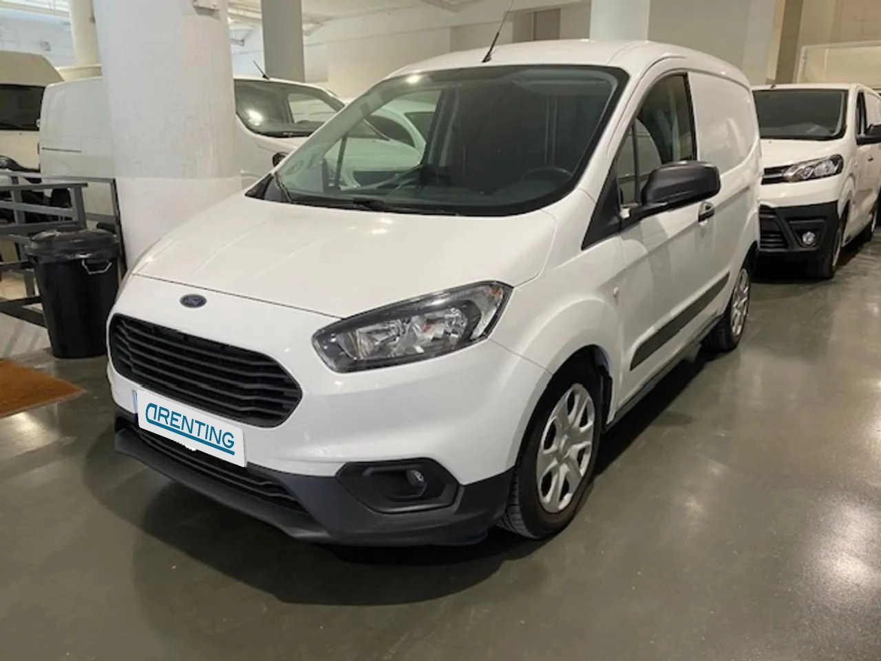 Renting Ford Transit Courier 1.5TDCi Trend 75cv