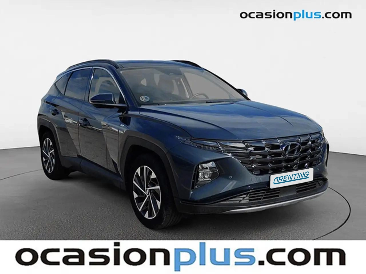 Renting Hyundai TUCSON 1.6 CRDI 48V Tecno Sky 4×2 Gris 3