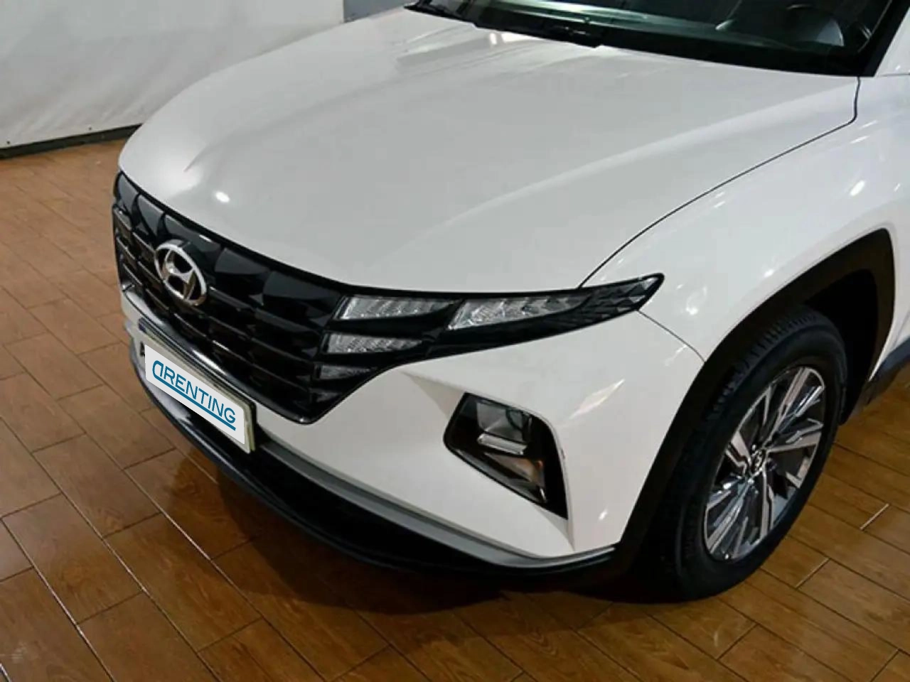 Renting Hyundai TUCSON 1.6 CRDI 85kW (115CV) Maxx Blanco