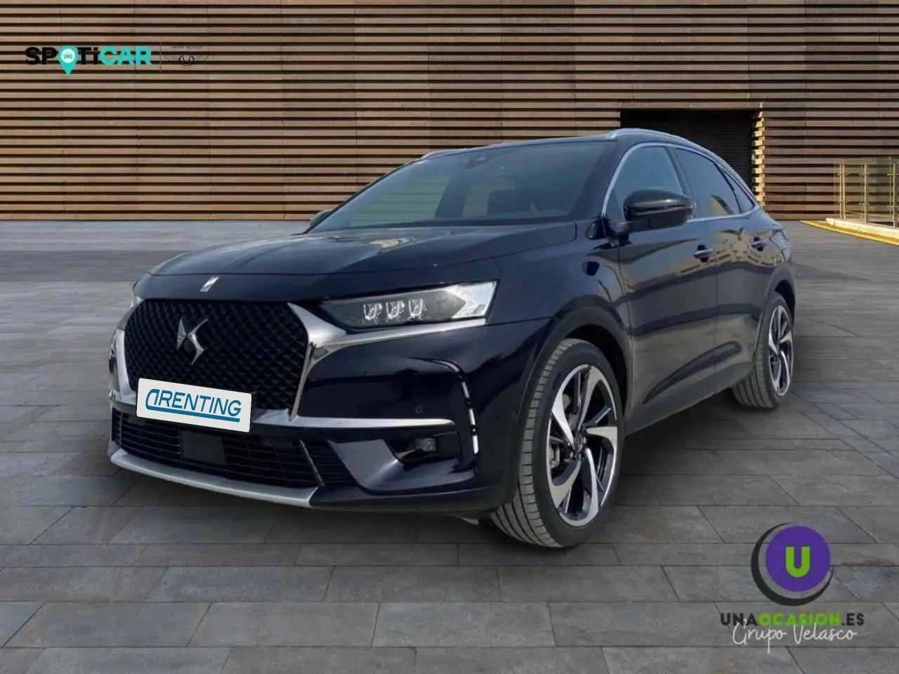 Renting DS Automobiles DS 7 Crossback 1.6 E-Tense 225 Auto Rivoli Azul