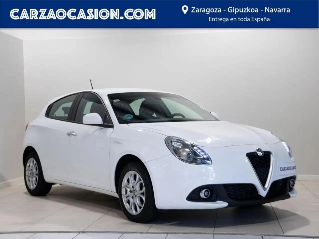 Renting Alfa Romeo Giulietta 1.6JTD Super 120 Blanco