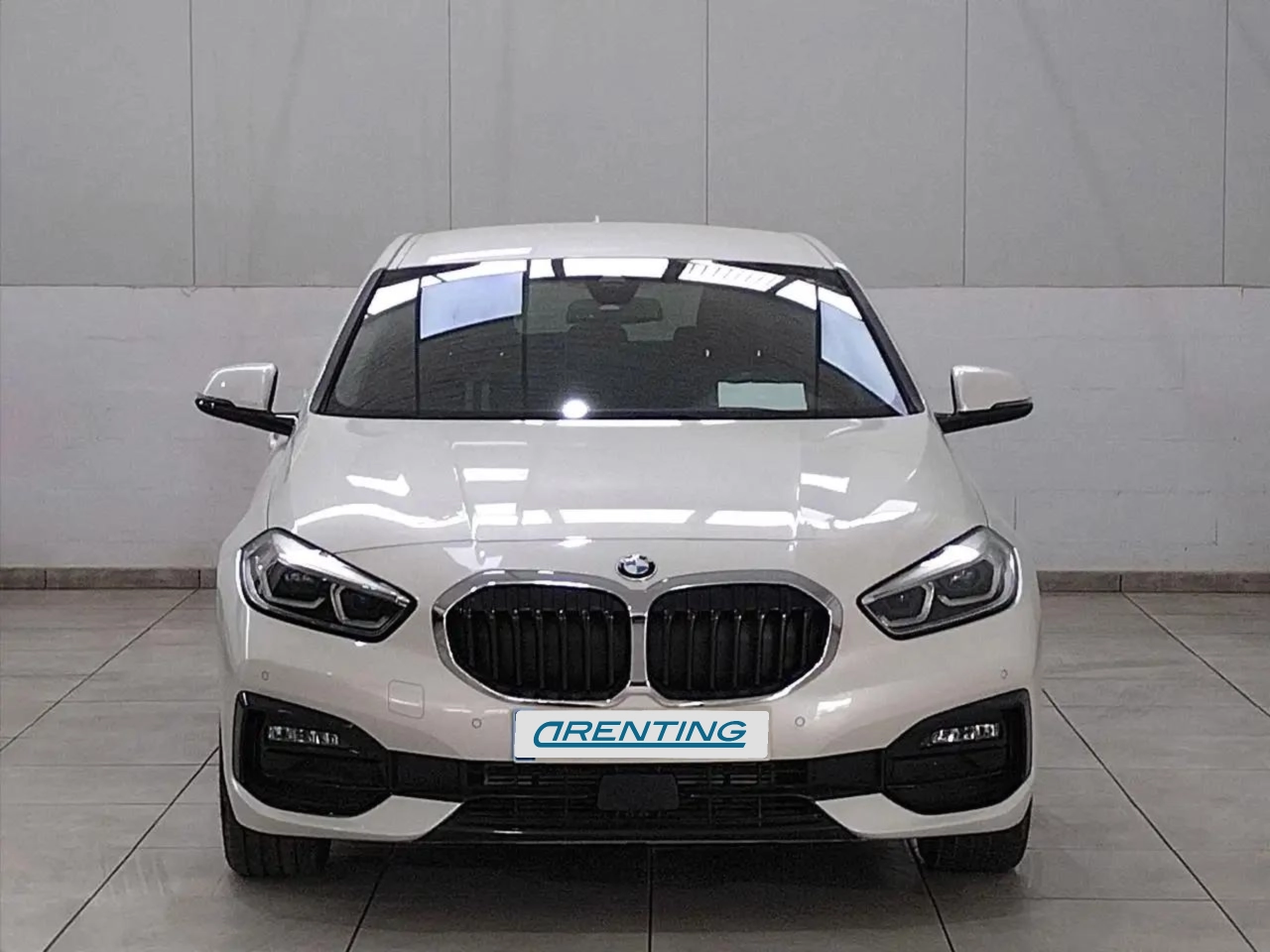 Renting BMW 116 116d Sport Blanco