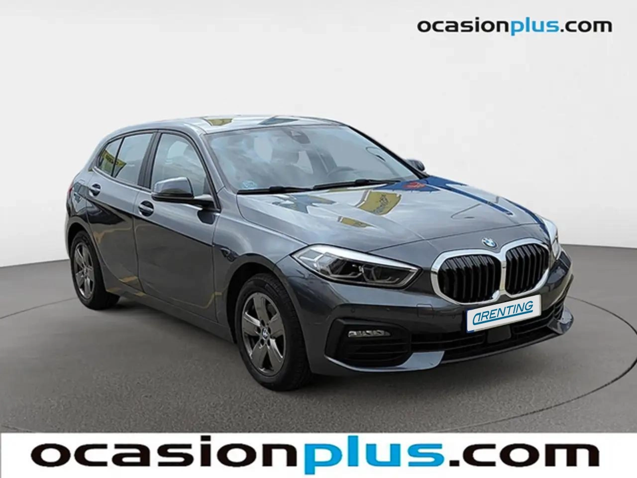 Renting BMW 118 118d Gris 2