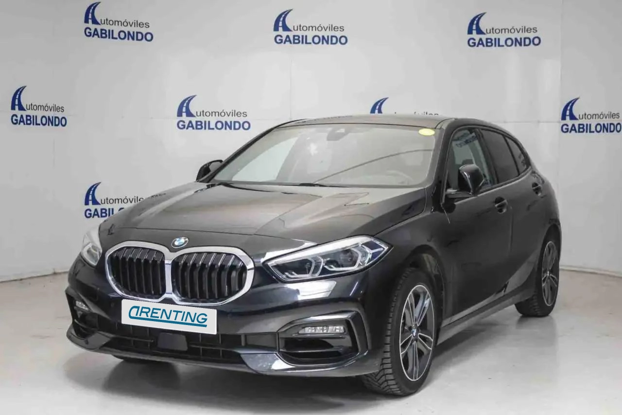 Renting BMW 118 118iA Negro