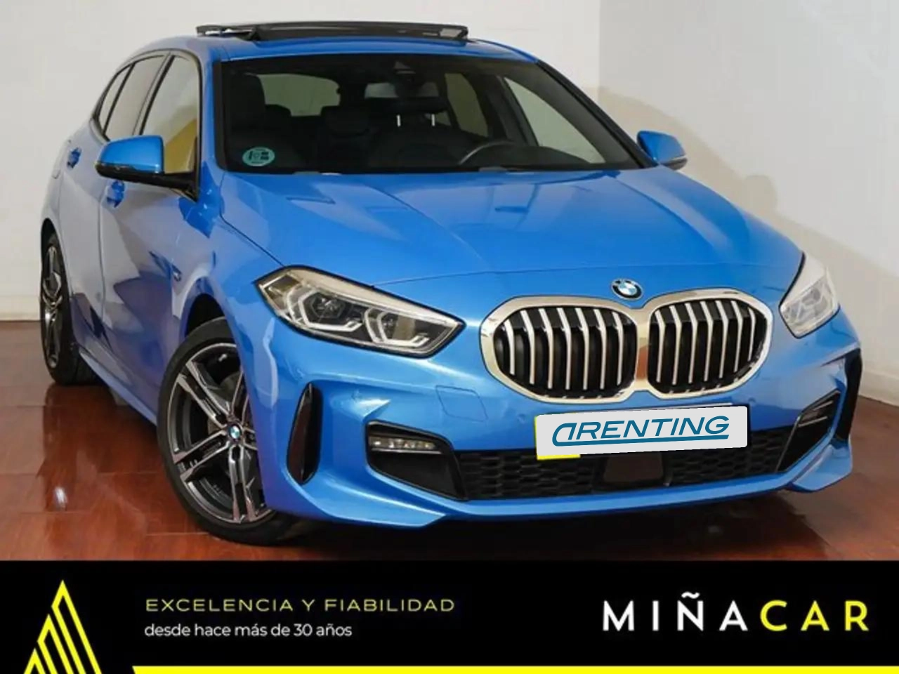 Renting BMW 120 120dA xDrive Azul