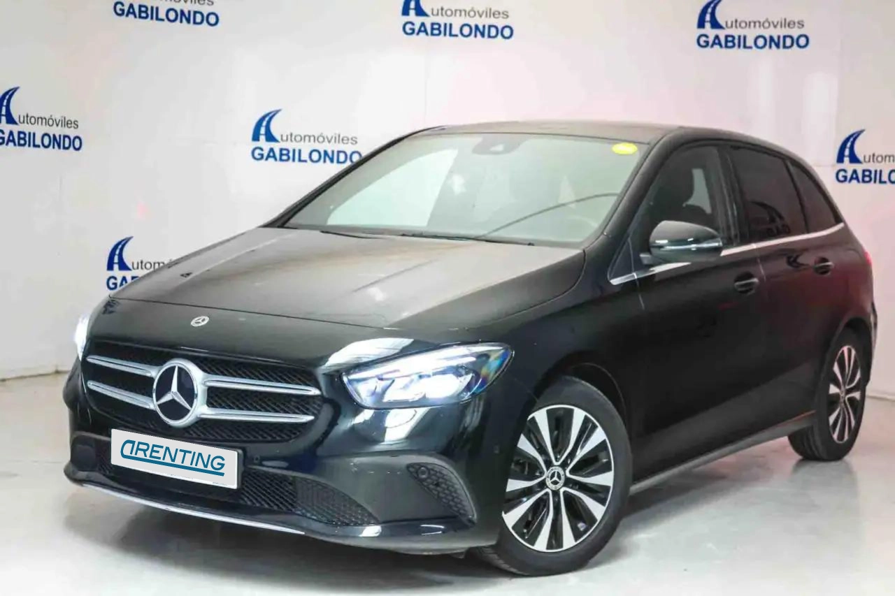 Renting Mercedes-Benz B 180 180d Negro