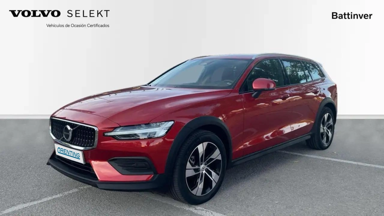 Renting Volvo V60 Cross Country 2.0 B4 (D) AWD Core Auto Rojo