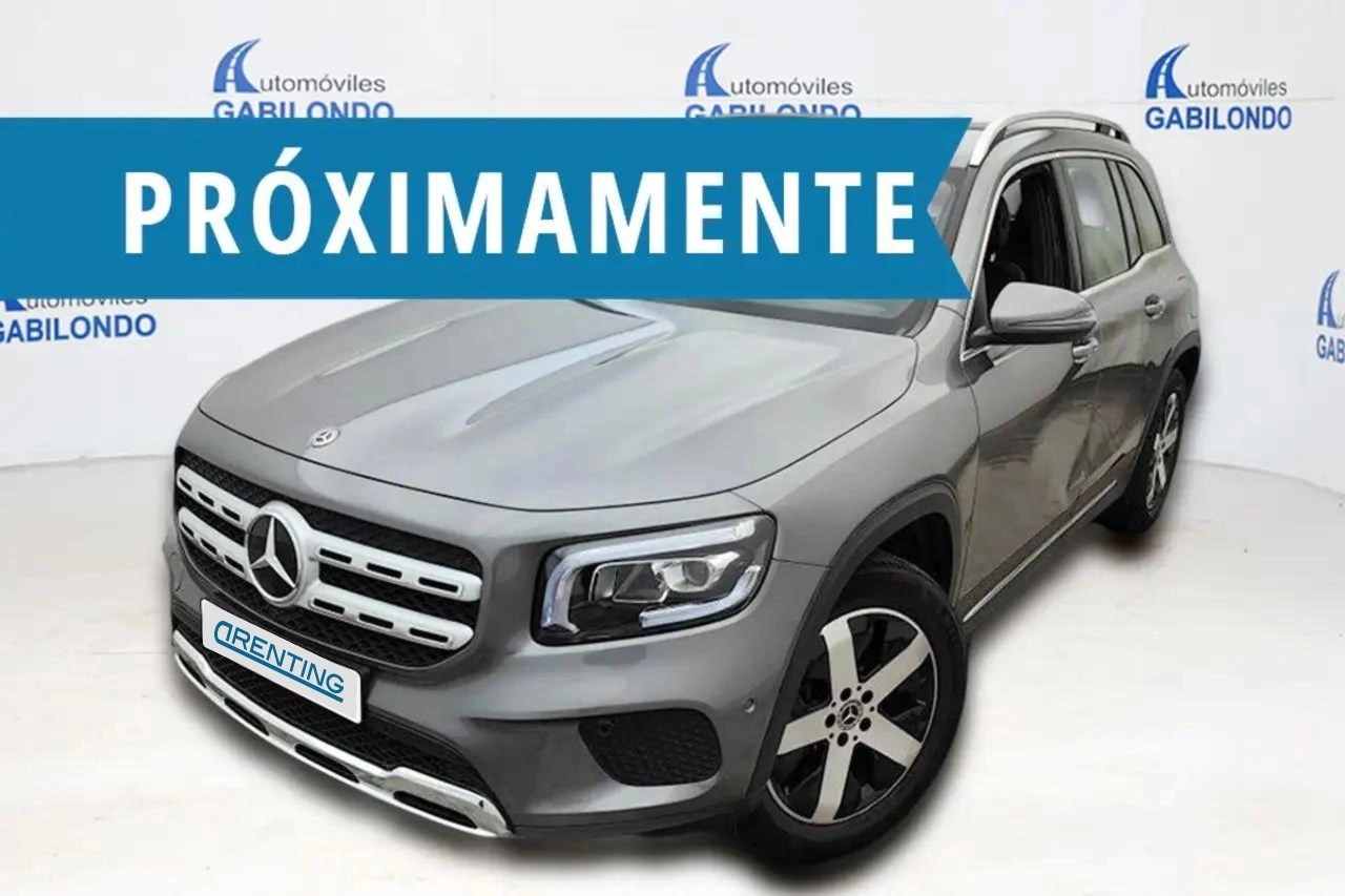 Renting Mercedes-Benz GLB 200 2.0 D DCT 110KW (150CV) Gris