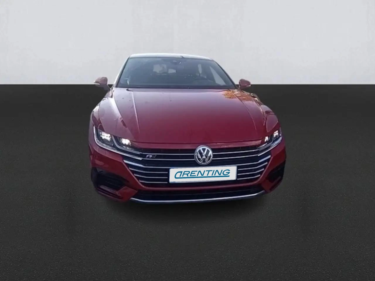 Renting Volkswagen Arteon 2.0 TSI R-Line DSG7 140kW Rojo