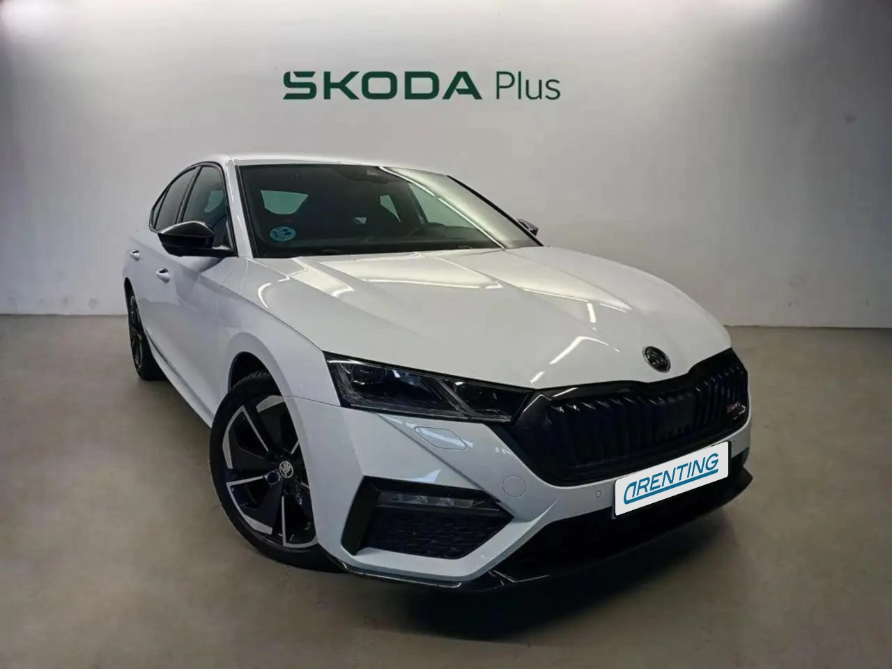 Renting Skoda Octavia 2.0TDI RS DSG 147kW Blanco