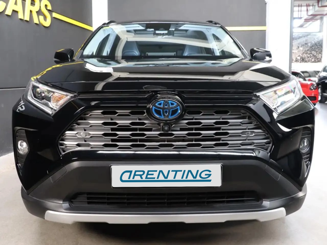 Renting Toyota RAV 4 2.5 hybrid 4WD Luxury Negro