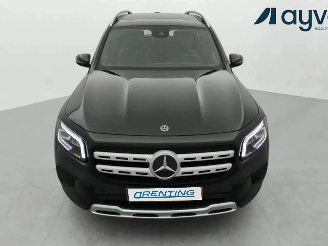 Renting Mercedes-Benz GLB 200 200d 4Matic 8G-DCT Negro