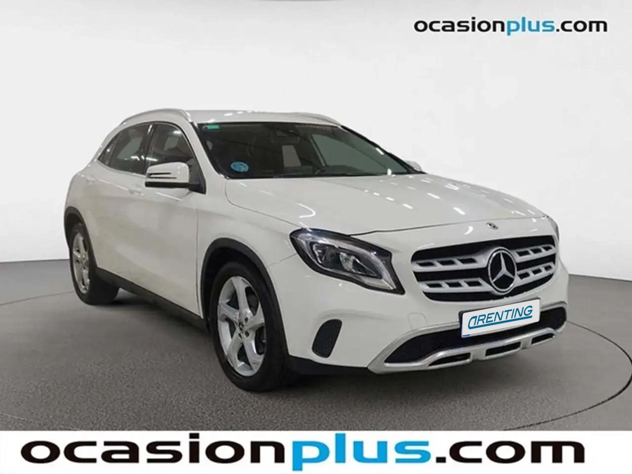 Renting Mercedes-Benz GLA 200 200d 7G-DCT Blanco