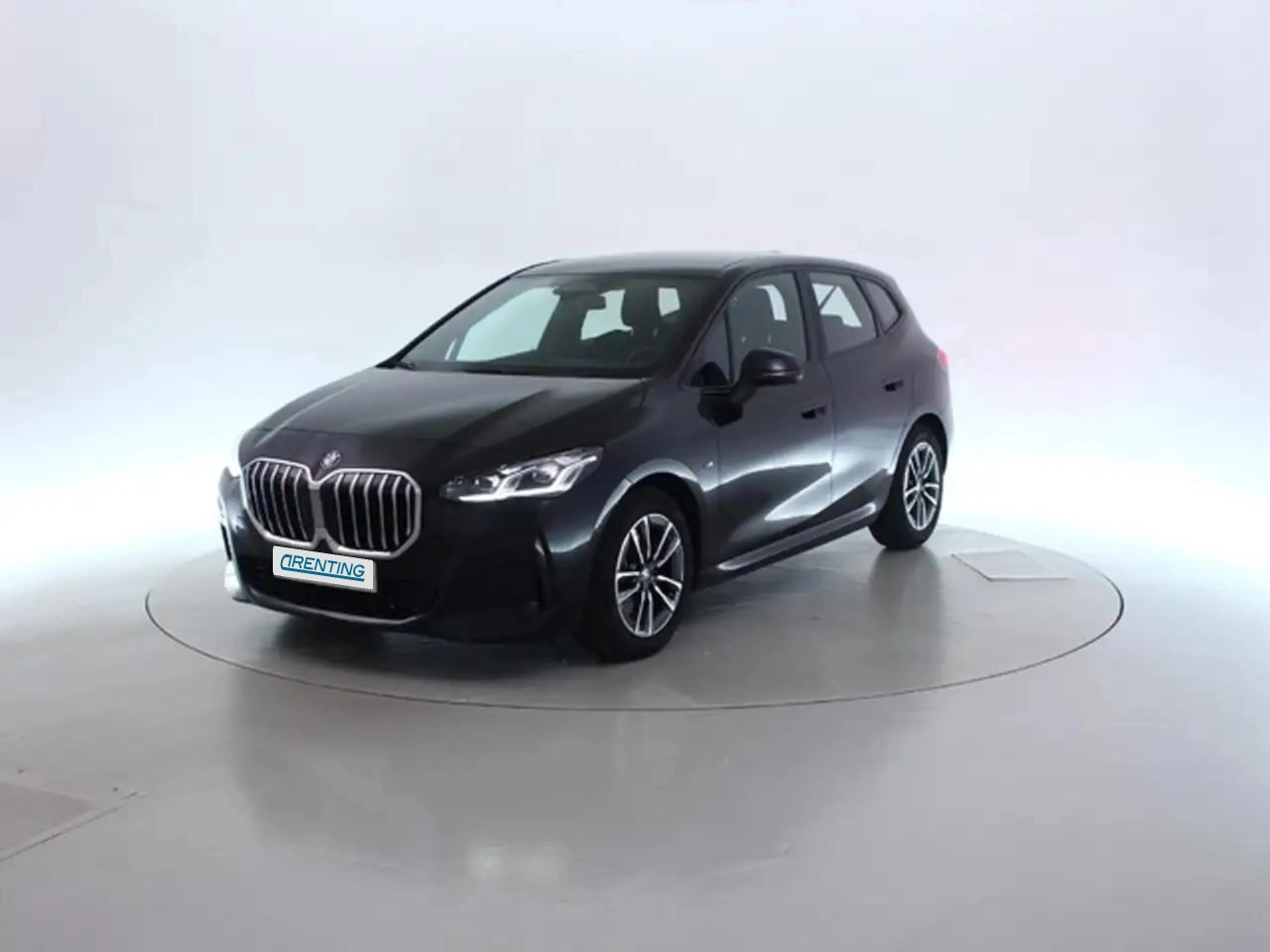 Renting BMW 218 218dA Active Tourer Negro 3