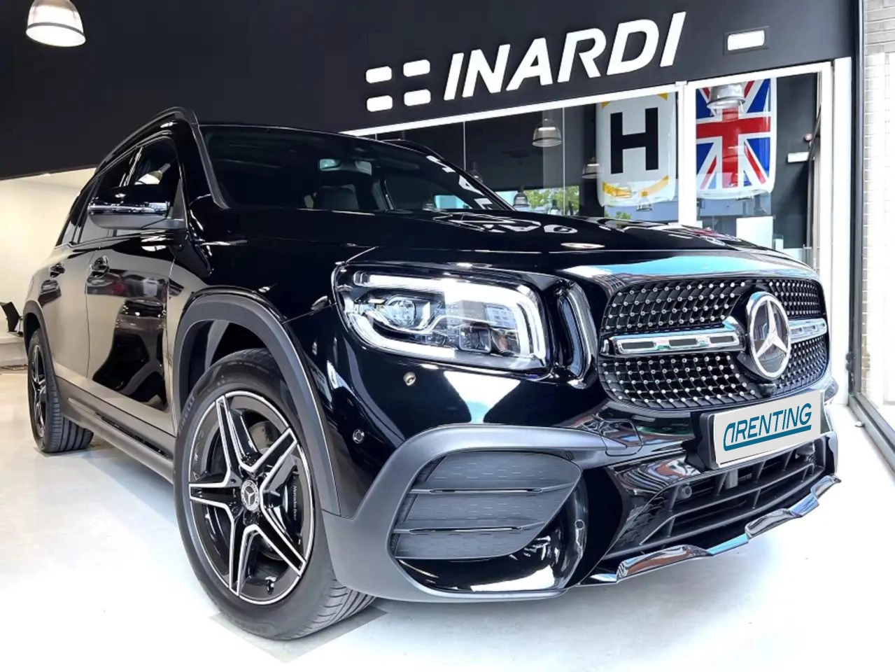 Renting Mercedes-Benz GLB 220 220d 4Matic 8G-DCT Negro