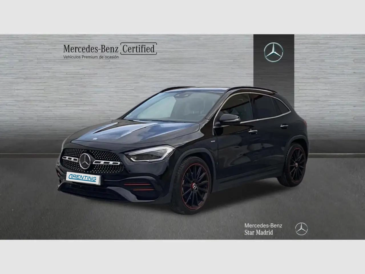 Renting Mercedes-Benz GLA 220 220d 4Matic 8G-DCT Negro 1