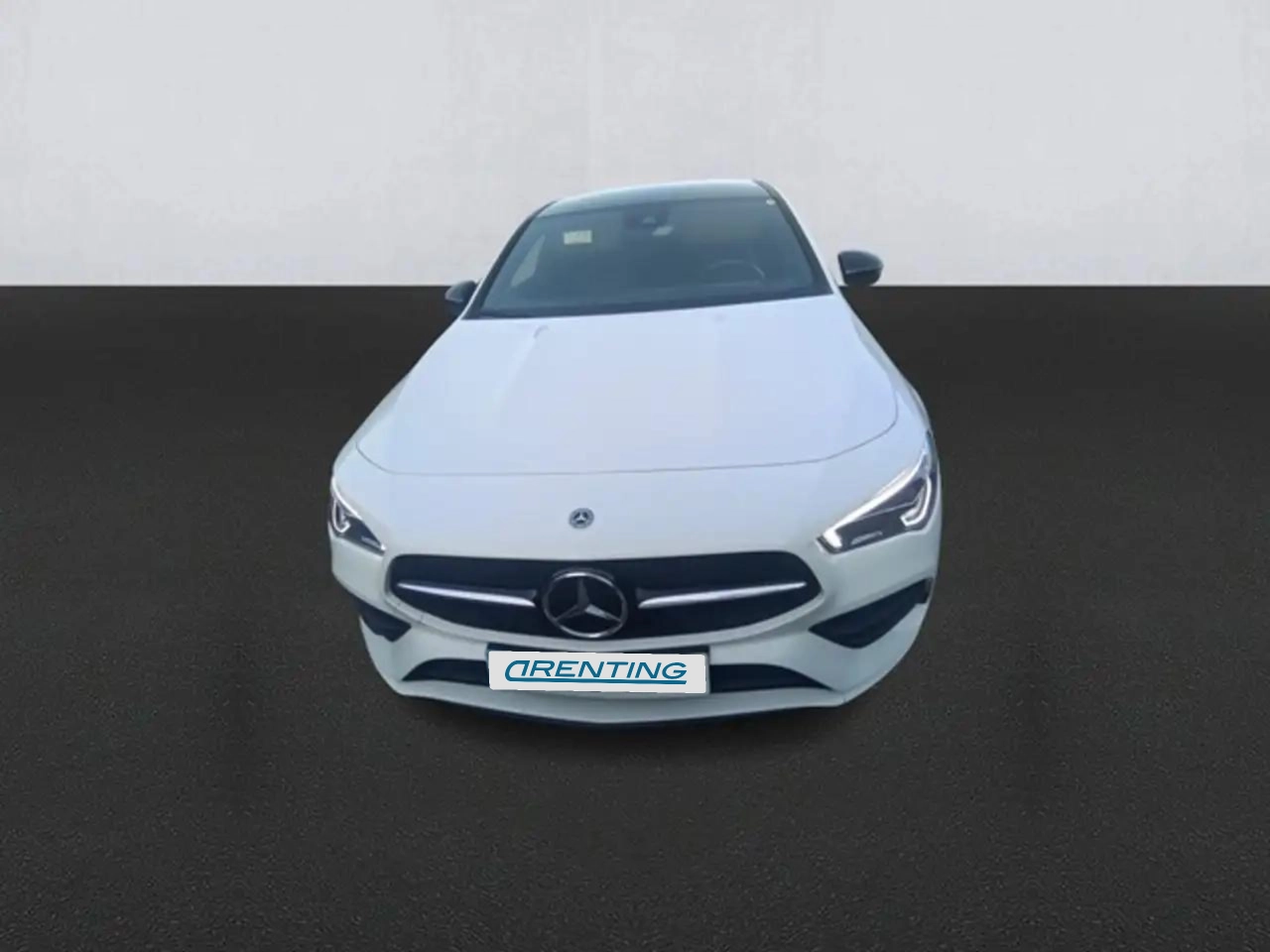 Renting Mercedes-Benz CLA 220 220d Blanco 1