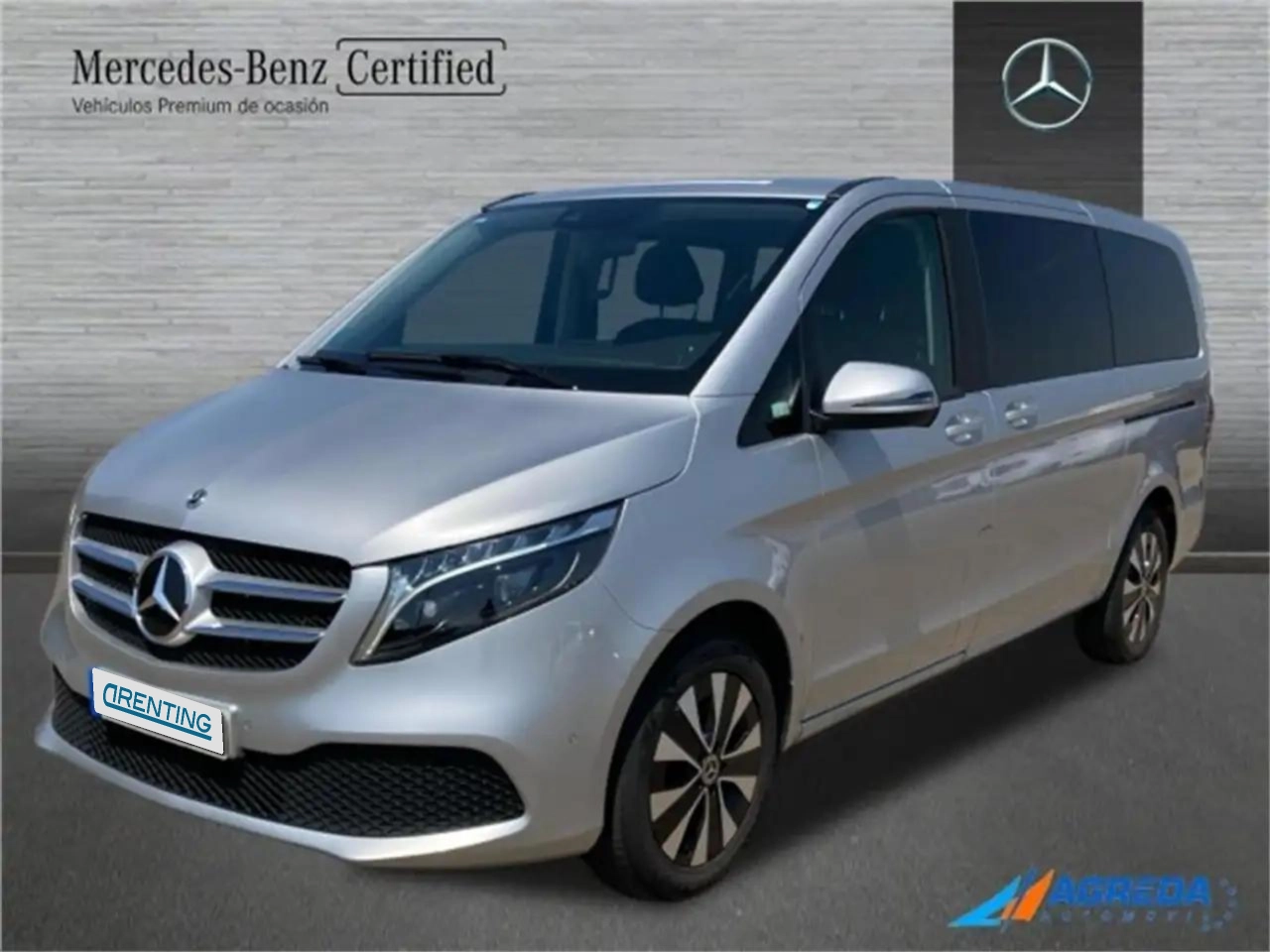 Renting Mercedes-Benz V 250 d Largo 1