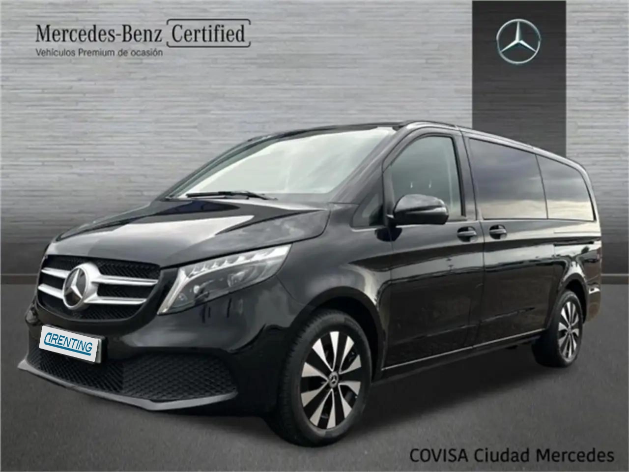 Renting Mercedes-Benz V 250d Largo 1