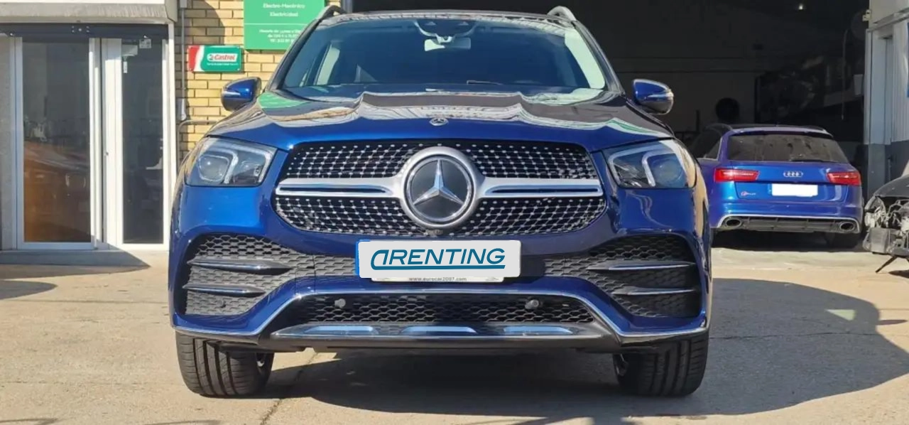 Renting Mercedes-Benz GLE 300 300d 4Matic Aut. Azul