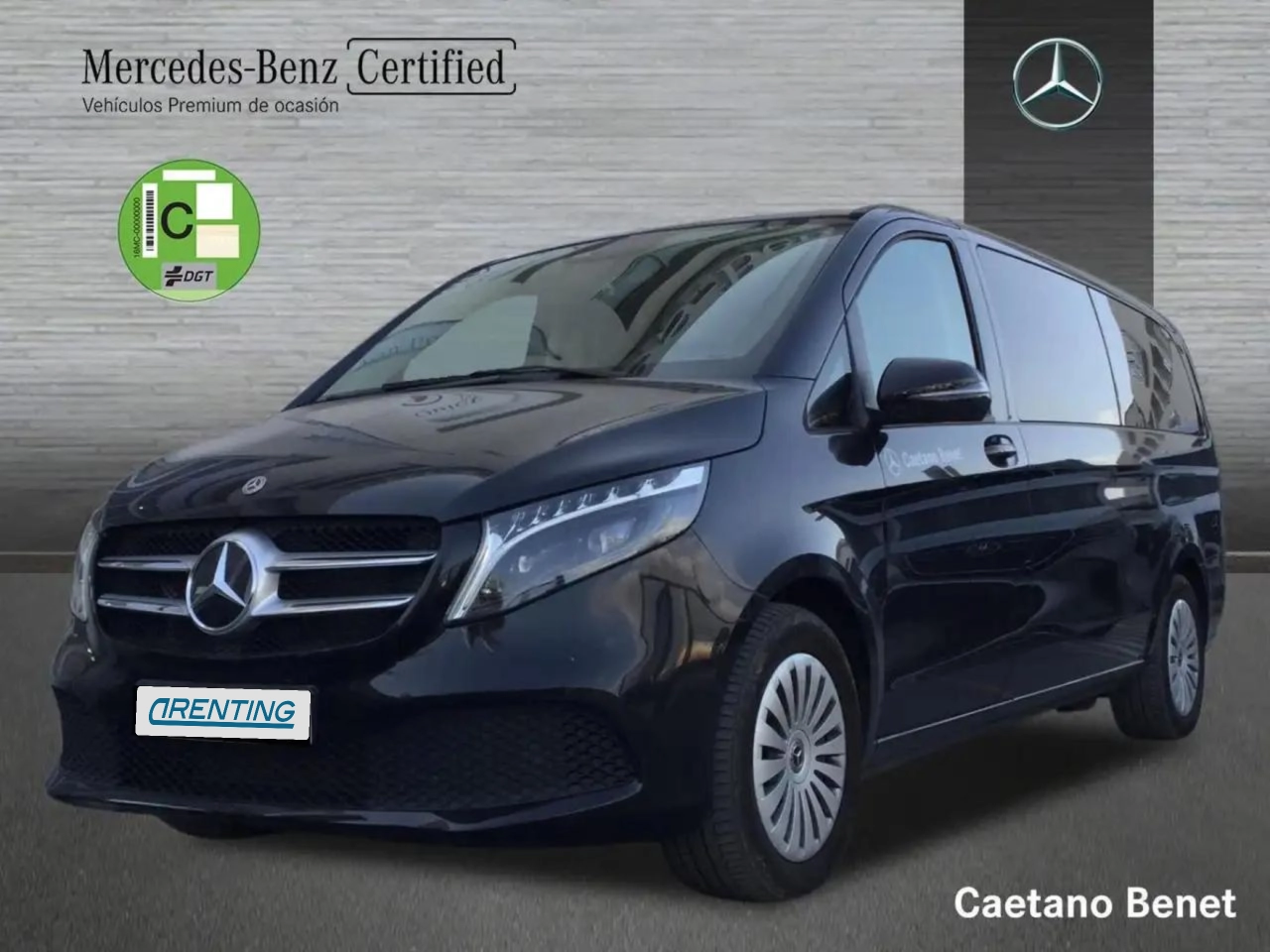 Renting Mercedes-Benz V 300d Extralargo Style Negro