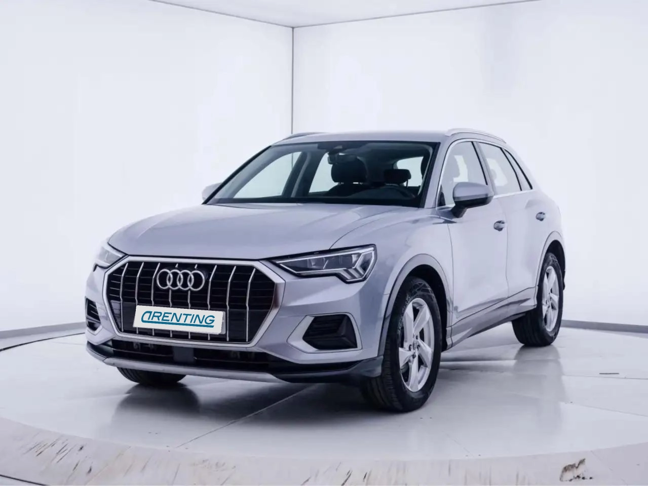 Renting Audi Q3 35 TDI Advanced 110kW Gris