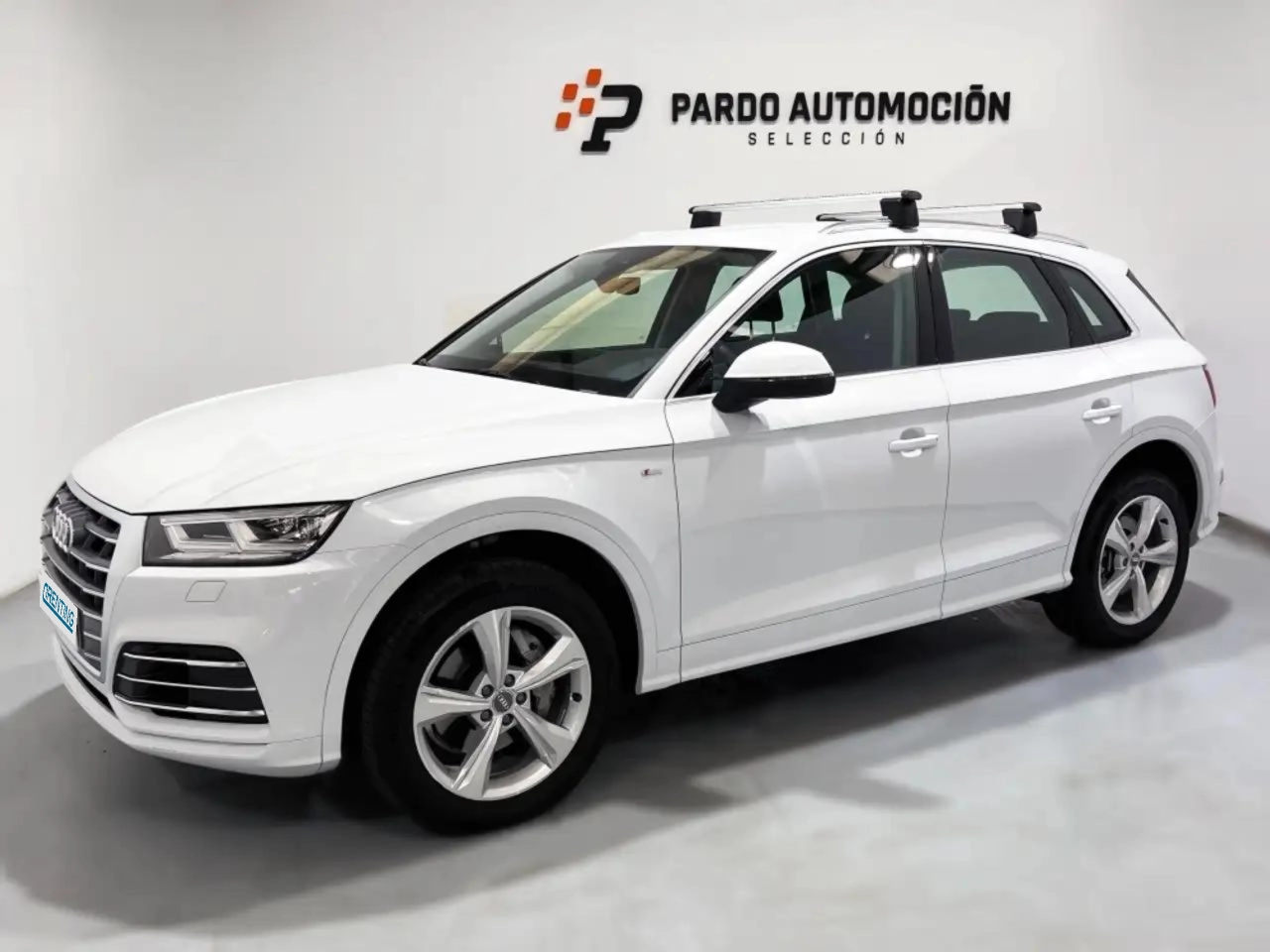 Renting Audi Q5 35 TDI S line quattro-ultra S tronic 120kW Blanco