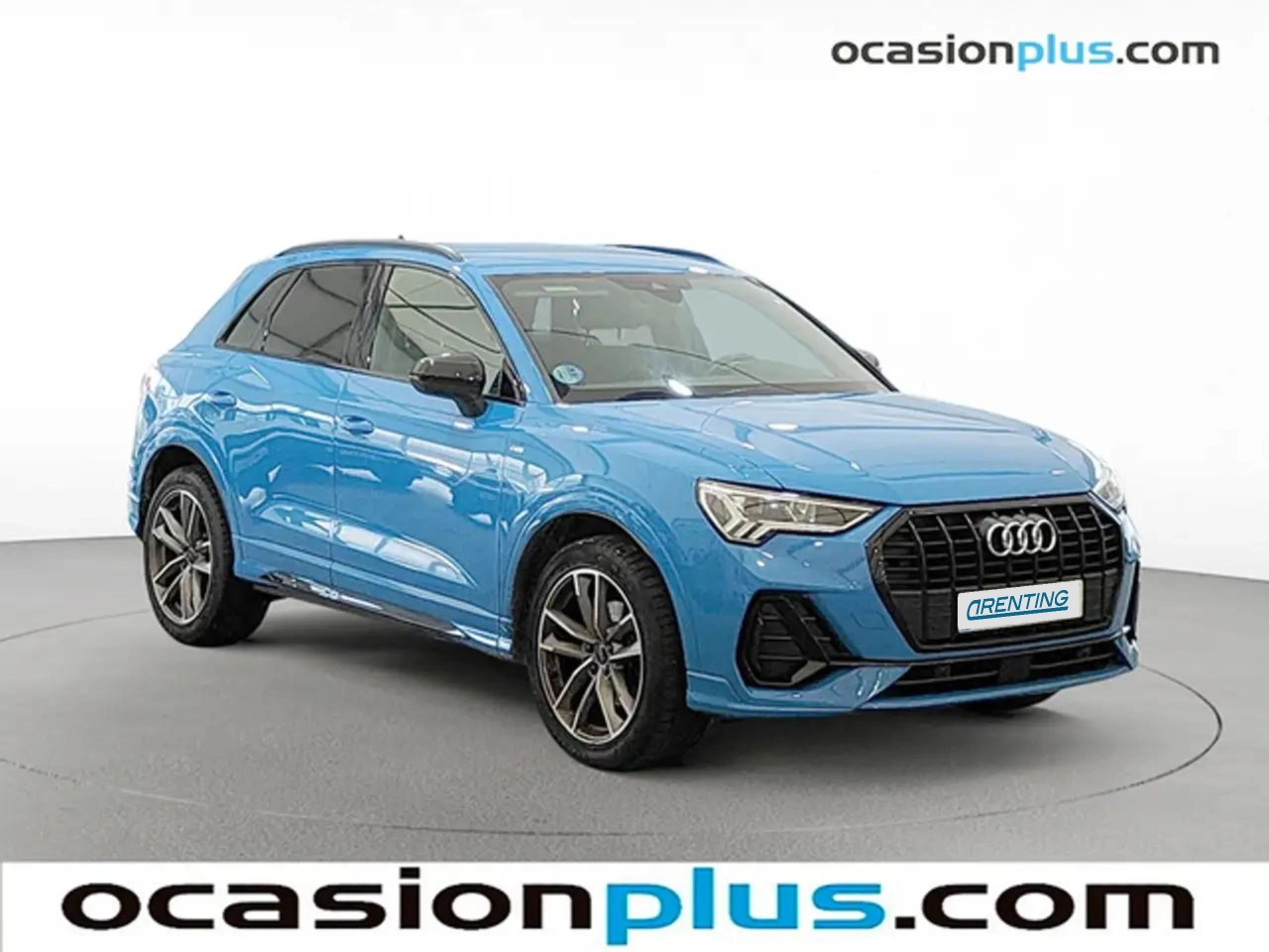 Renting Audi Q3 35 TFSI Black line S tronic Azul