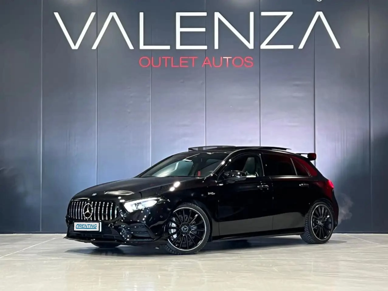 Renting Mercedes-Benz A 35 AMG 4M Negro 1