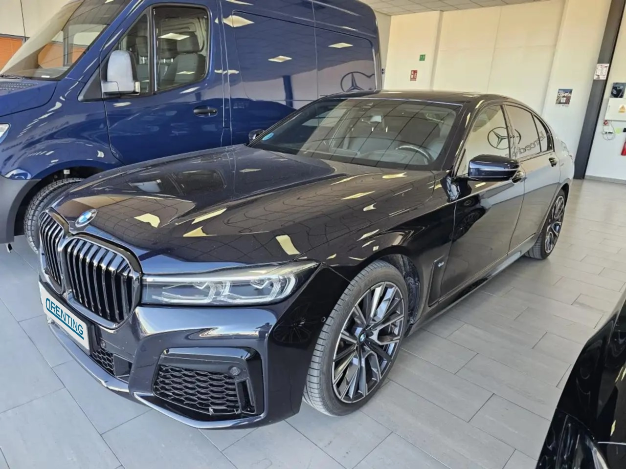 Renting BMW 730 730dA xDrive Negro