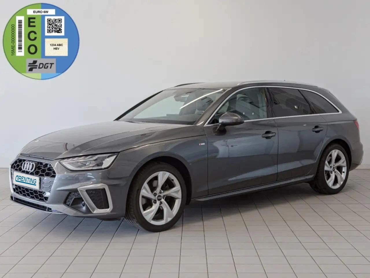 Renting Audi A4 Avant 35 TFSI S line S tronic 110kW Gris