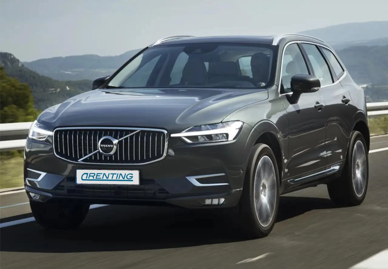 Renting Volvo XC60 B4 Plus Dark FWD Aut. Negro