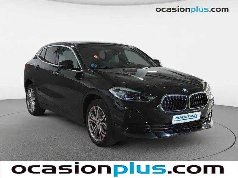 Renting BMW X2 sDrive 18d 4