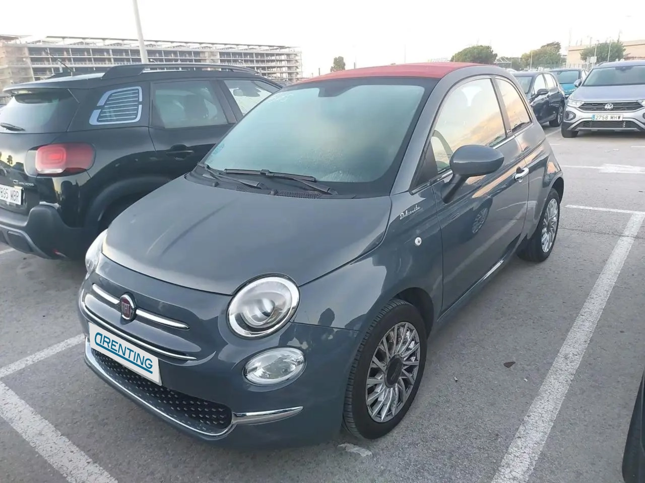 Renting Fiat 500C C Dolcevita 1.0 Hybrid 51KW (70 CV) Gris