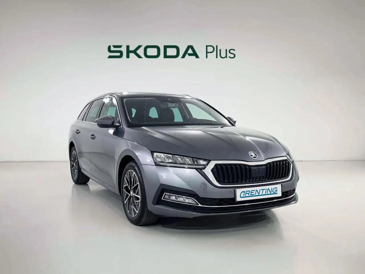 Renting Skoda Octavia Combi 1.5 TSI MHEV Selection DSG7 110kW Gris