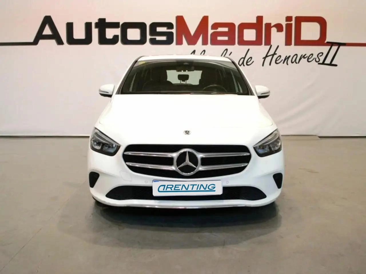 Renting Mercedes-Benz B 180 d Blanco