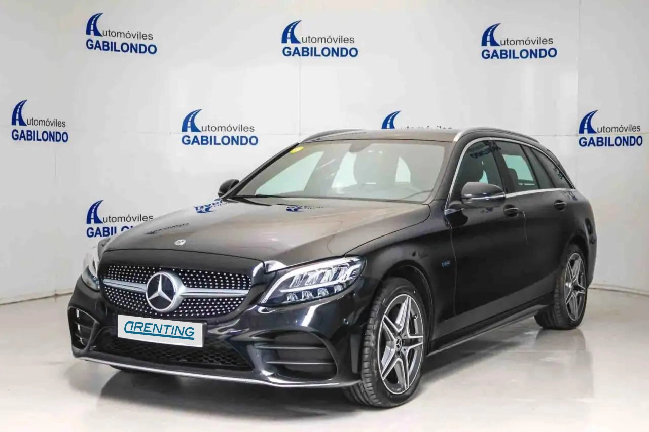 Renting Mercedes-Benz C 300 e Estate Negro 1