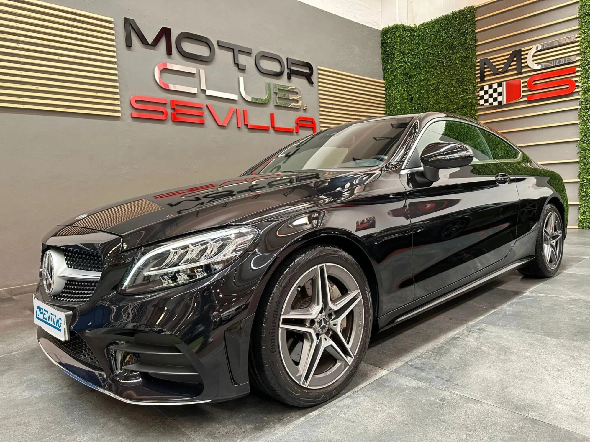 Renting MERCEDES Clase C C Cabrio 300 9G-Tronic (9.75)