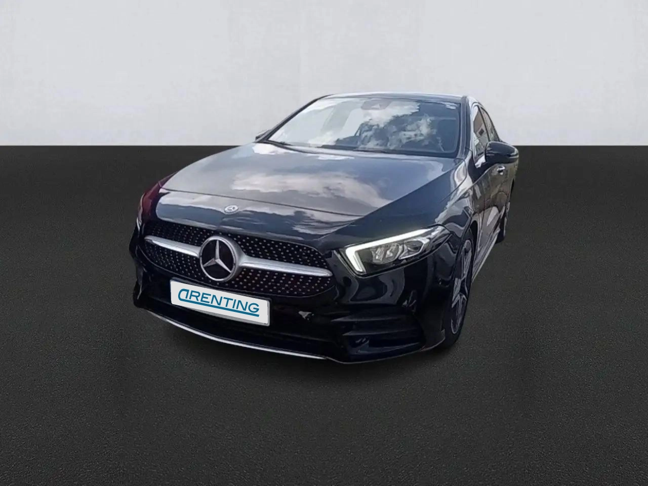 Renting Mercedes-Benz A 200 MERCEDES -CLASS d 4MATIC Negro