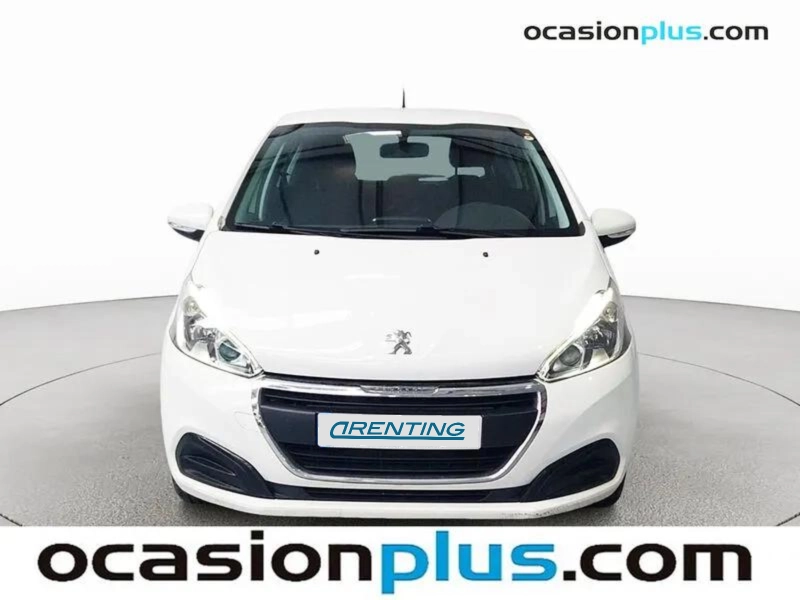 Renting PEUGEOT 208 1.5 BlueHDi S&S Active 100 2