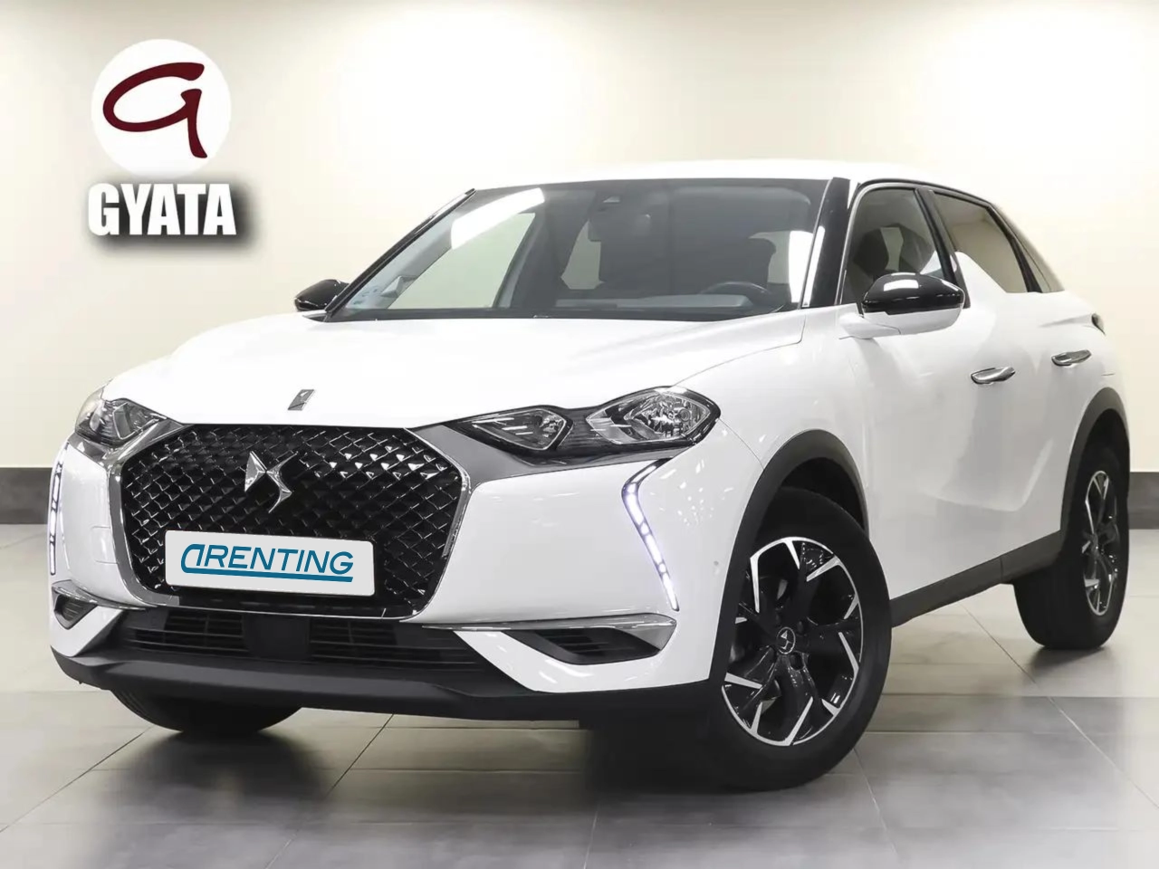 Renting DS Automobiles DS 3 Crossback Puretech So Chic 100 Blanco