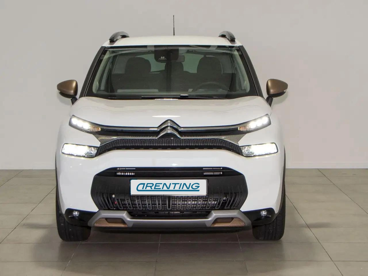 Renting Citroen C3 Aircross Puretech S&S C-Series 110 Blanco