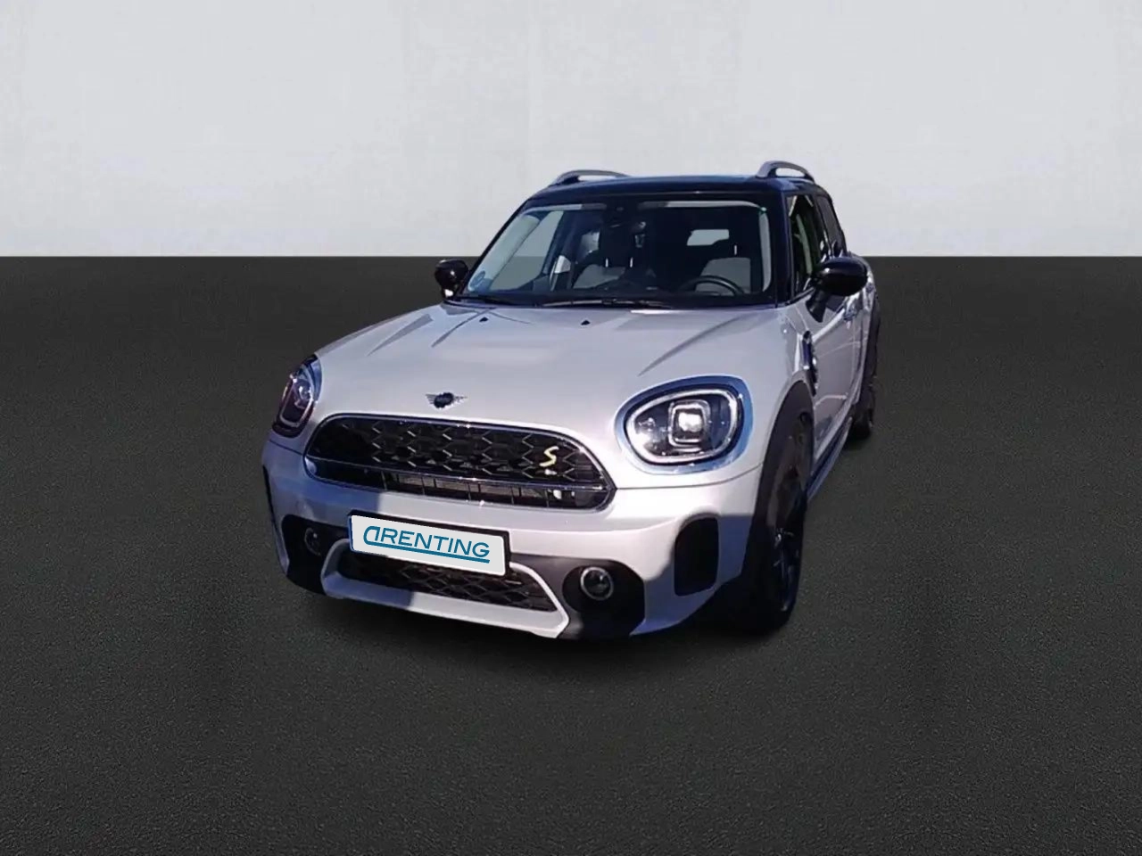 Renting MINI Cooper Countryman SE ALL4 Gris 1